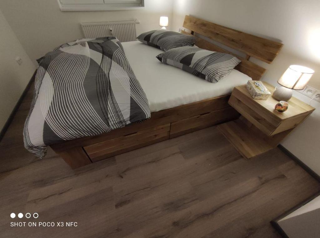 Apartman Kuba Frymburk Ngoại thất bức ảnh
